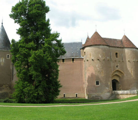 Château d'Ainay Le vieil