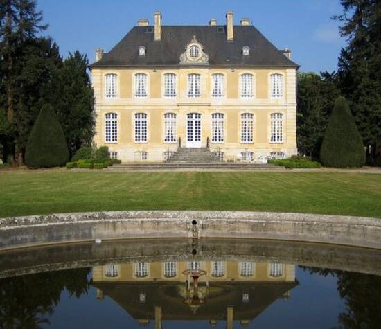 Château du Mesnil d'O - façade est
