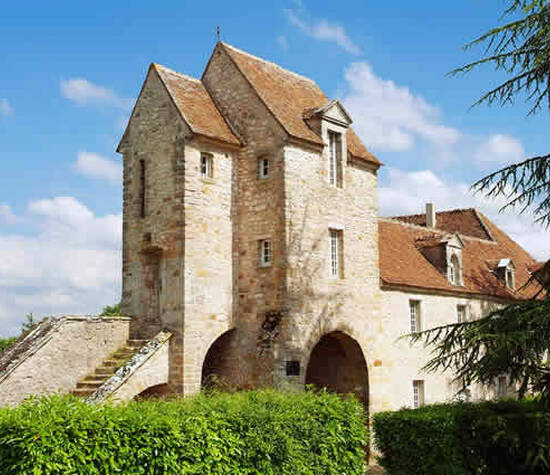 Château De Montramé
