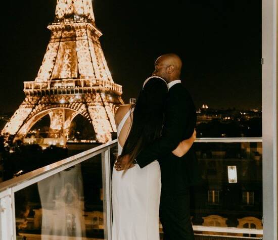 Mekita & Kent newlyweds in Paris