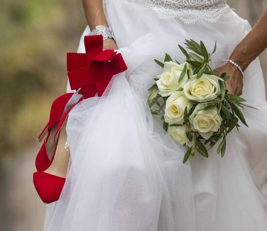Robe et bouquet de la mariée