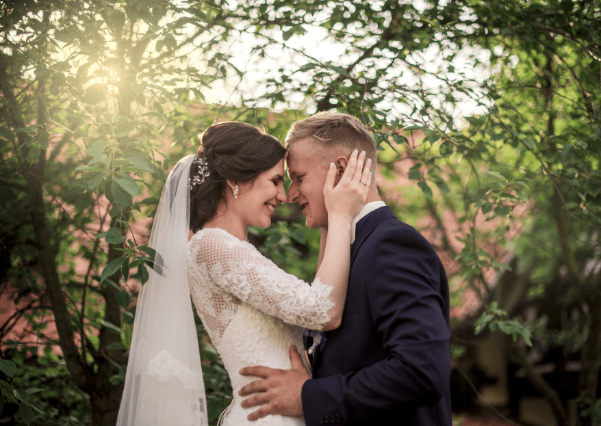 10 petites choses que fait le marié le jour de son mariage... Et que l'on adore !