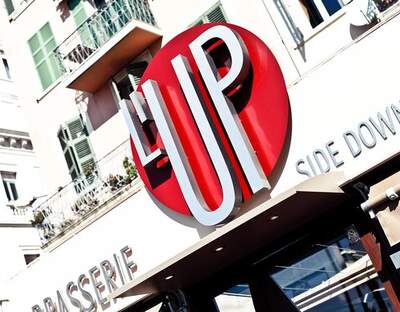 Up Side Down Café - Cannes