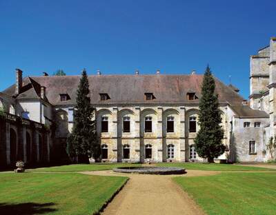 Abbaye de Longpont