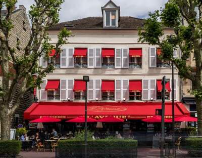 Hôtel-brasserie L’Avenue Chantilly